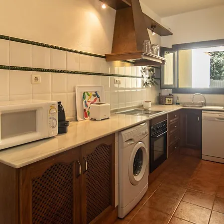 Casa vacanze El Velero Sotillo Cactus Piscina Parking 8 People